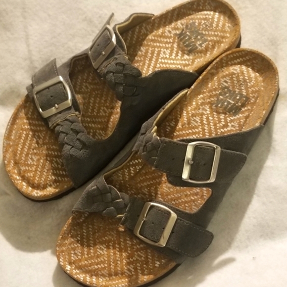 Muk Luks Shoes - Muk Luks Women's Grey Double Strapped Slip on Sandals, size 9